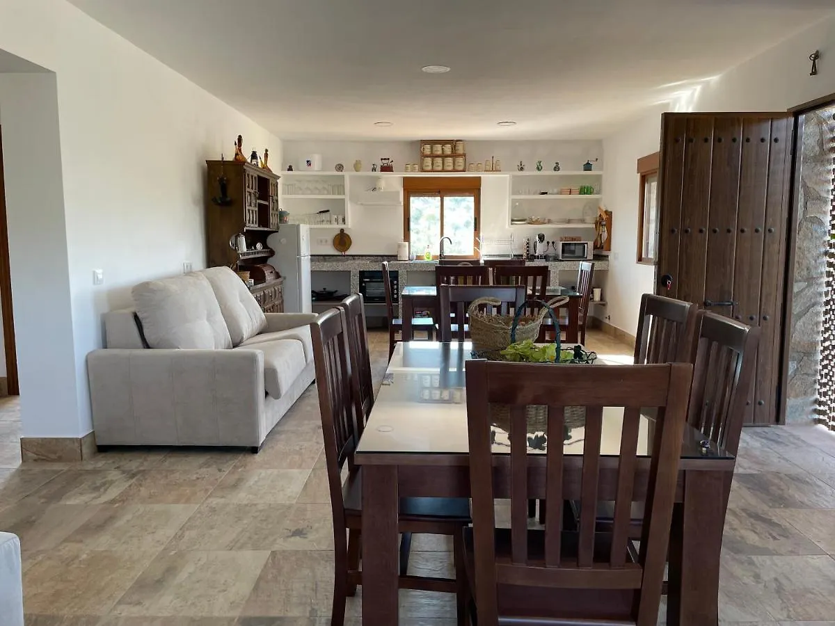 La Zarzuela Villa Algarinejo 0*,